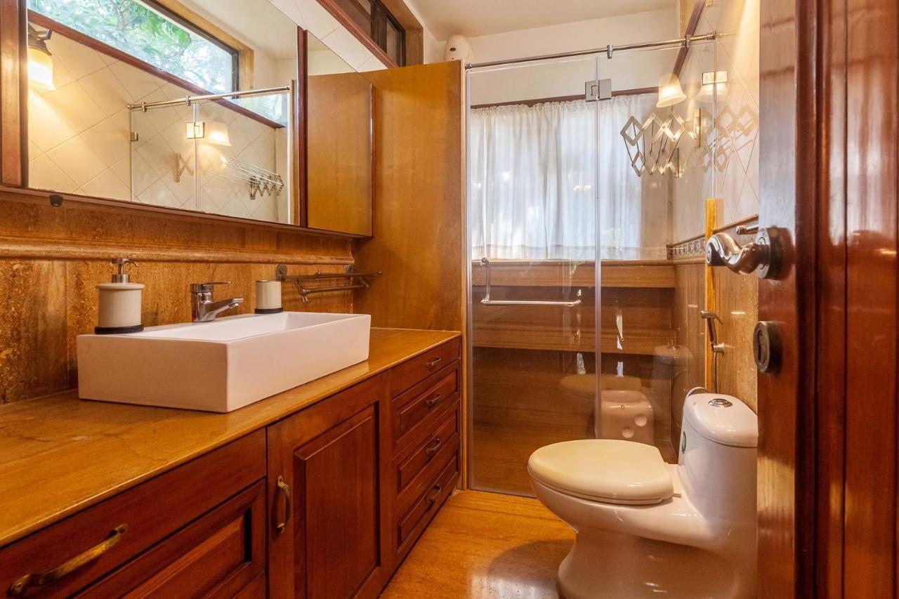 Stayvista'S Casa Palmera - Pet-Friendly Villa With Pool, Garden With Gazebo, And Indoor & Outdoor Games Alībāg Buitenkant foto