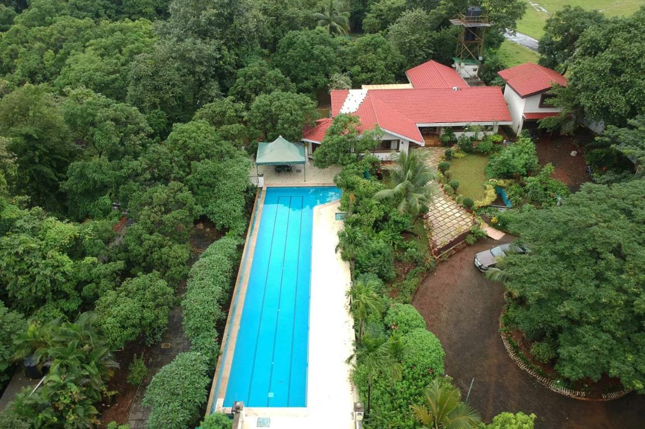 Stayvista'S Casa Palmera - Pet-Friendly Villa With Pool, Garden With Gazebo, And Indoor & Outdoor Games Alībāg Buitenkant foto