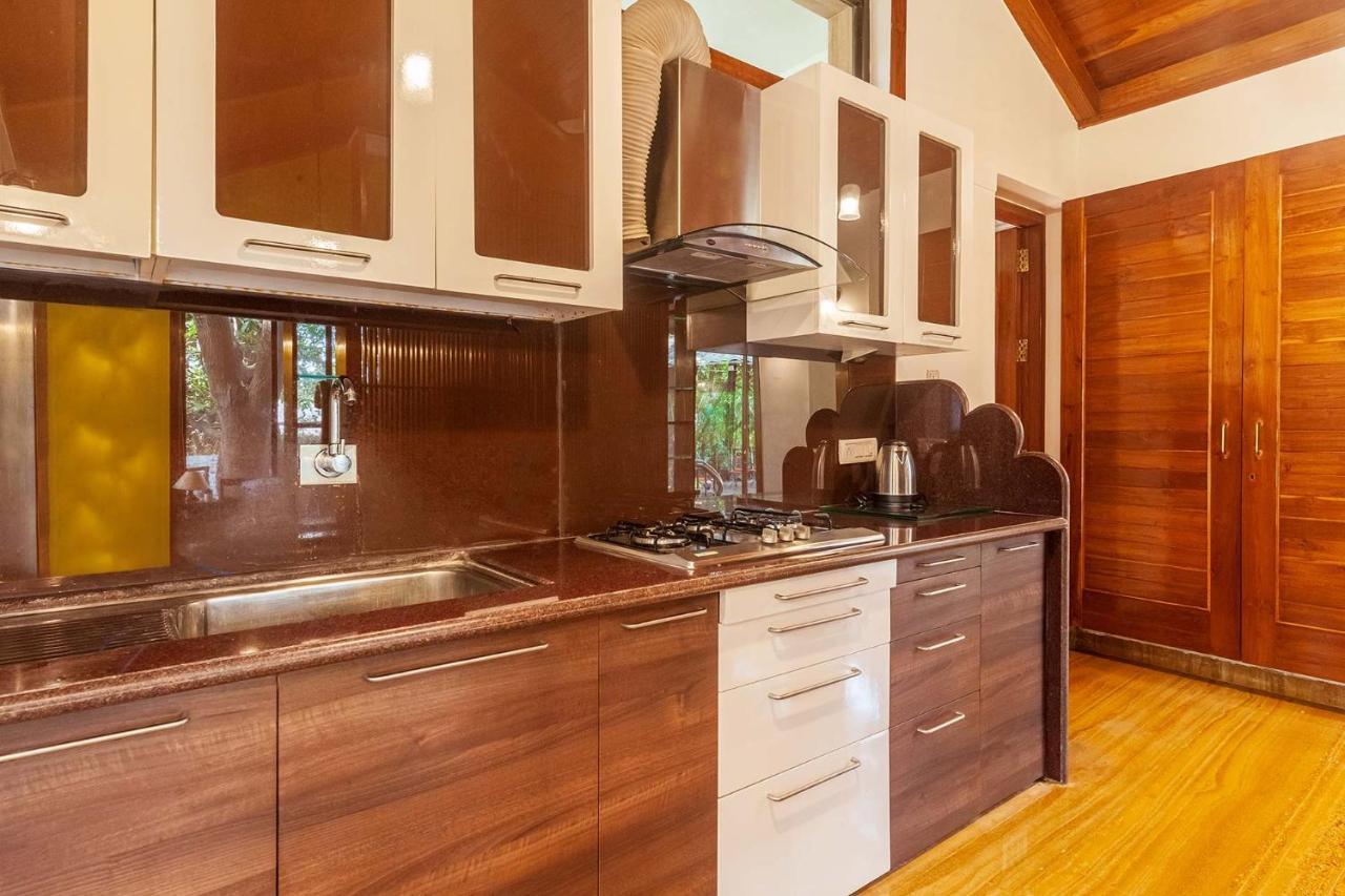 Stayvista'S Casa Palmera - Pet-Friendly Villa With Pool, Garden With Gazebo, And Indoor & Outdoor Games Alībāg Buitenkant foto